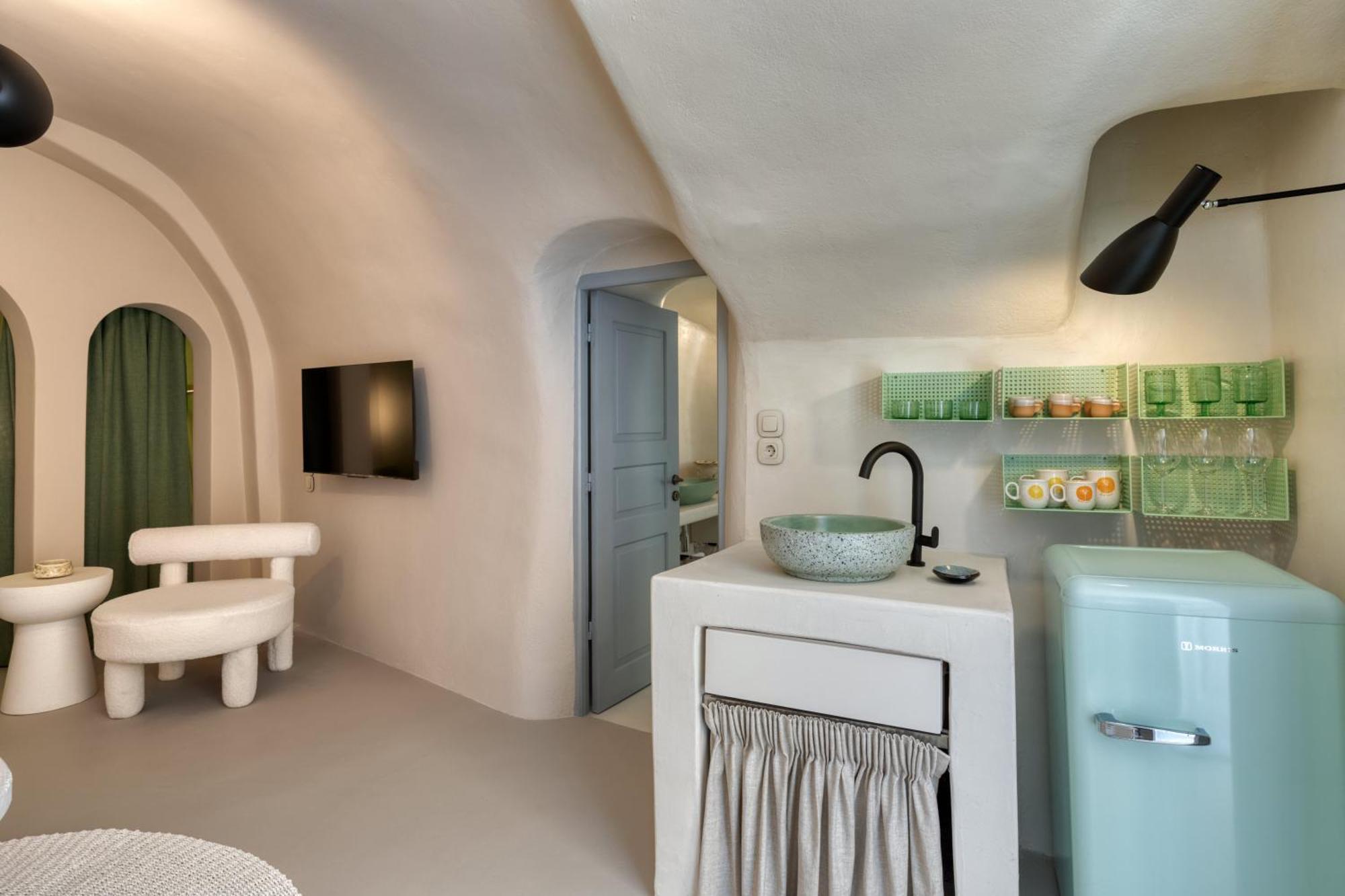 Hermes Cave House By Oias Local Cave Houses Exterior photo